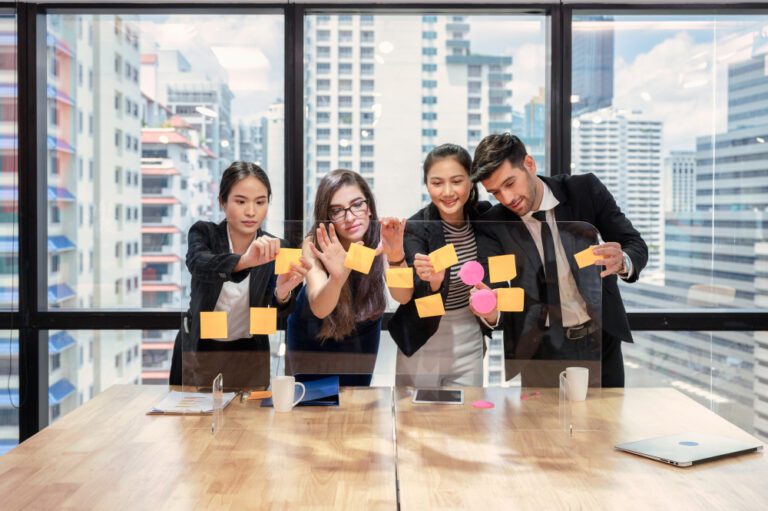 Creating a Positive Organizational Culture: Strategies for Employee Engagement and Success