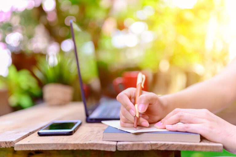 Writing for PR: Crafting Compelling Messages