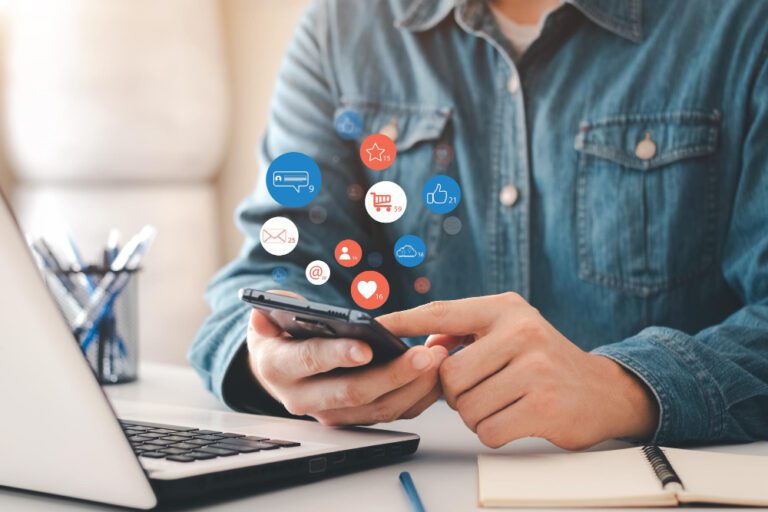 Social Media Customer Service